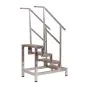 Montagetritt mit Geländer - Stufentiefe: 240 mm, Breite: 0,6 m, Höhe: 0,8 m, Gewicht: 18,5 kg, max. Gesamtbelastung: 250 kg, max. Belastung pro Stufe: 150 kg