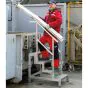 Montagetritt mit Geländer - Stufentiefe: 240 mm, Breite: 0,6 m, Höhe: 1,0 m, Gewicht: 22,5 kg, max. Gesamtbelastung: 250 kg, max. Belastung pro Stufe: 150 kg
