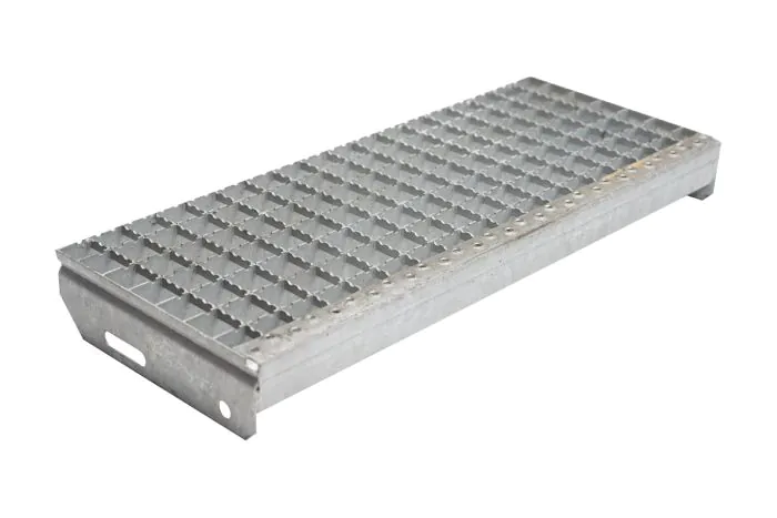 Gitterrost-Stufen 30 x 30 mm, feuerverzinkt, rutschhemmend - Breite: 600 mm, Tiefe: 240 mm