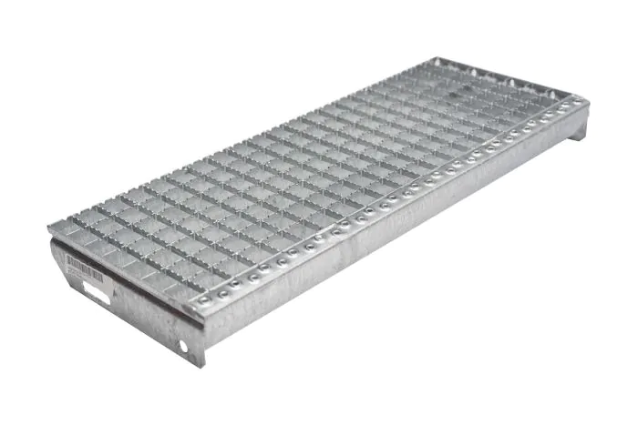 Gitterrost-Stufen 30 x 30 mm, feuerverzinkt, rutschhemmend - Breite: 700 mm, Tiefe: 270 mm