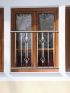 Fenstergitter Prag in Edelstahl, vormontiert - Breite: 132 - 144 cm, Höhe: 100 cm