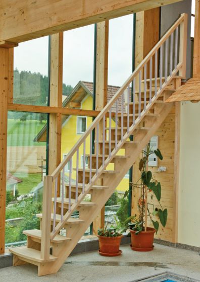 Holzgeländer einseitig für Treppen, Eiche lackiert