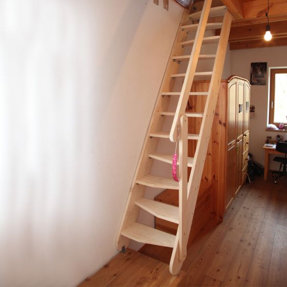 Bausatztreppe Gera - Holzart: Fichte, Höhe: 250 - 285 cm, Breite: 60 cm