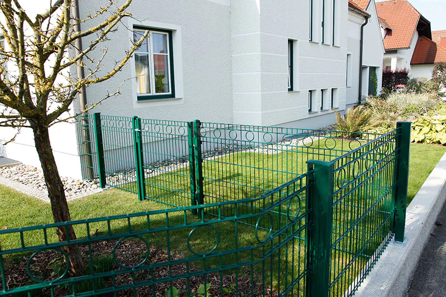 031-Schmuckzaun-Rom
