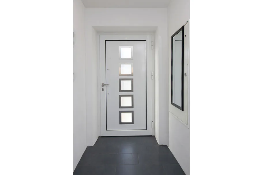 011-Haustür-Mod.AluStar1